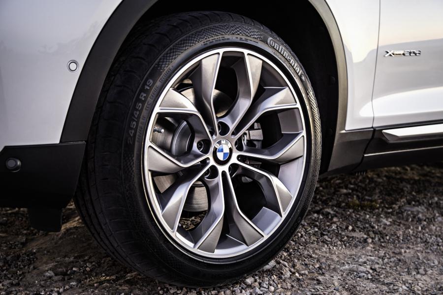  BMW X3 xDrive 2.0d 2014 года  (фото 22 из 28)
